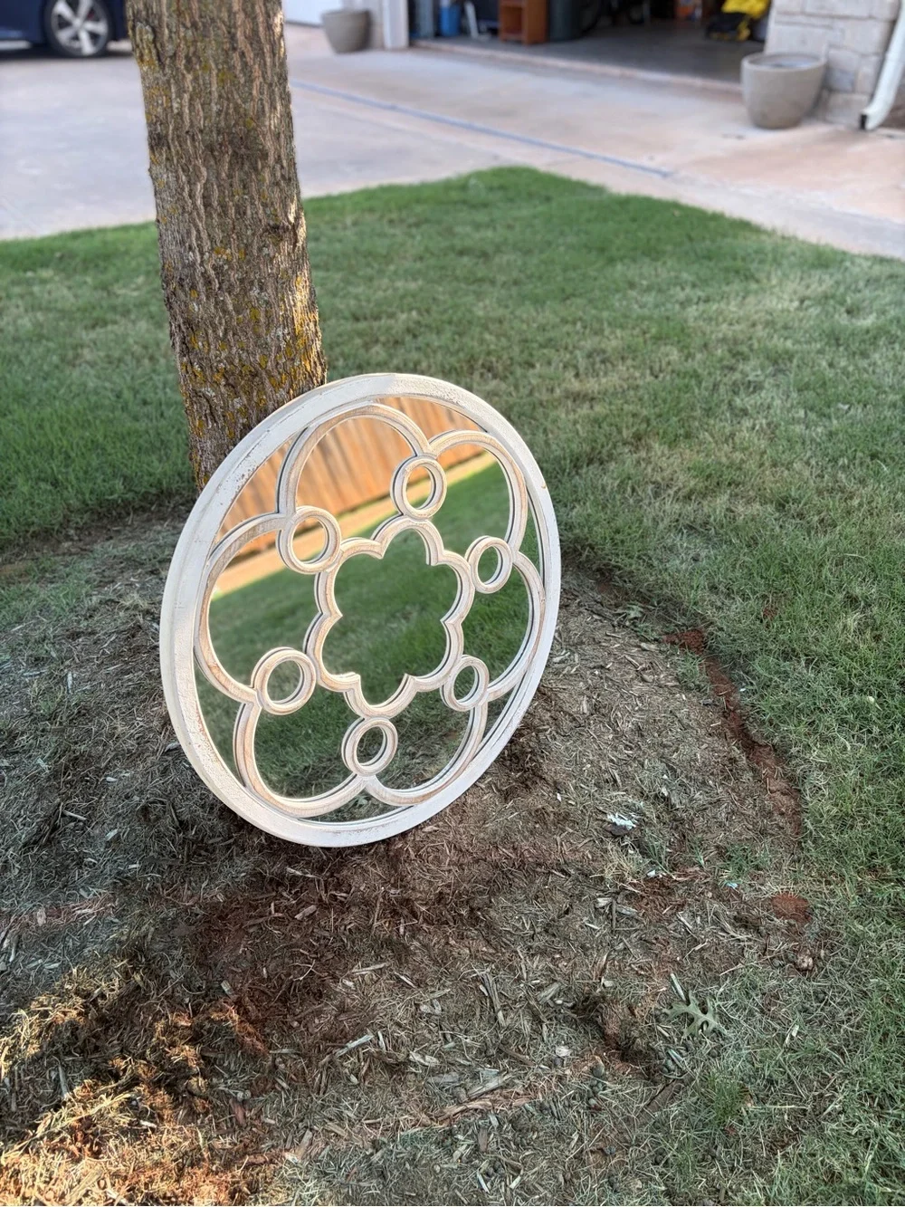 Vintage Round Decorative Mirror